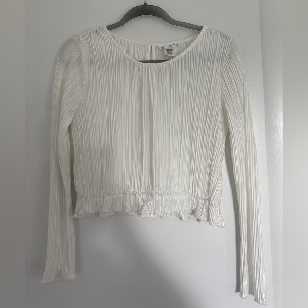 White pleated satin woman’s top